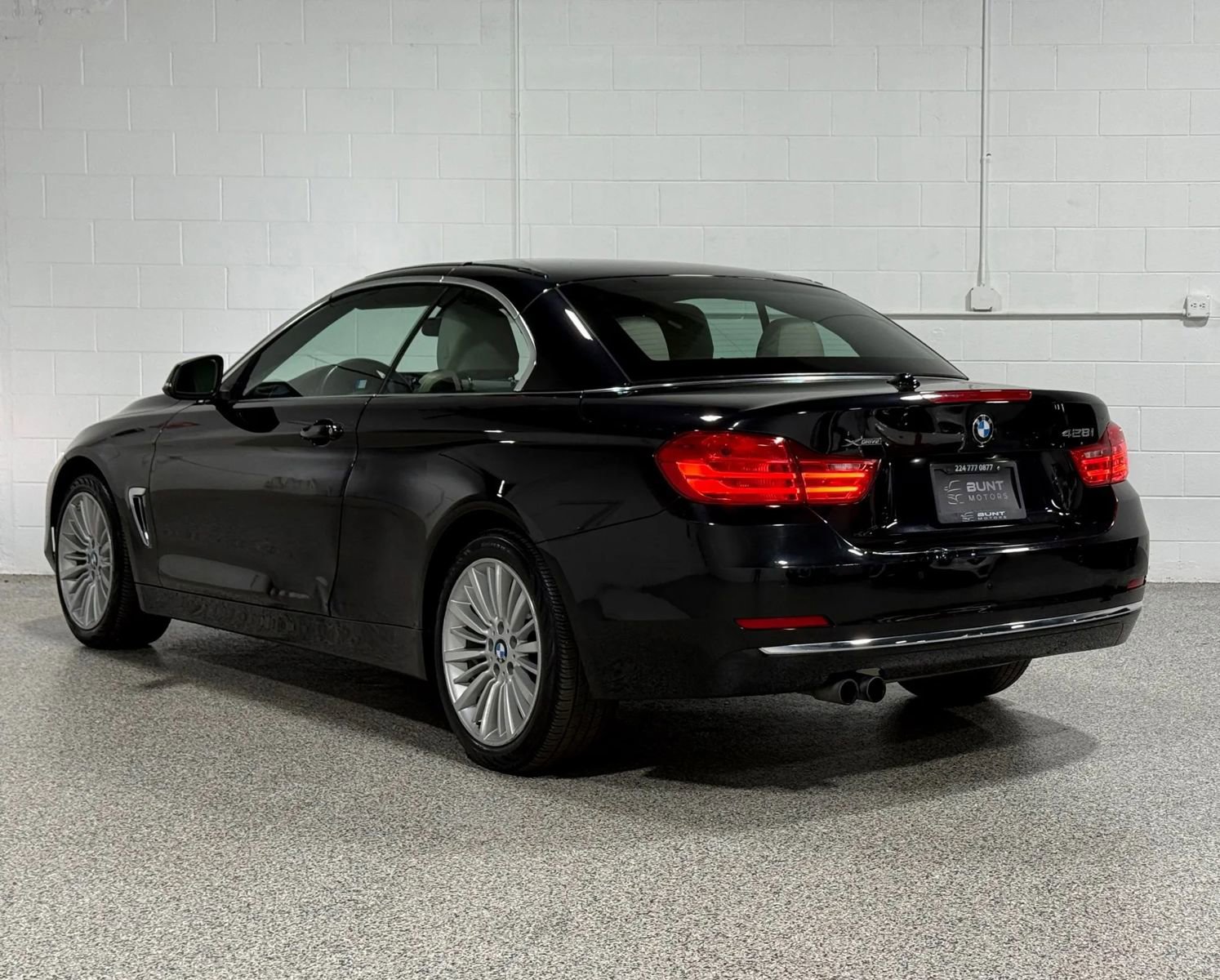 Used 2015 BMW 428i xDrive Convertible AWD/4WD image 13
