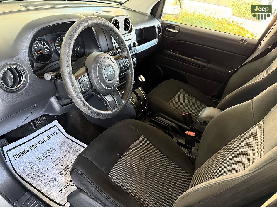 Used 2015 Jeep Compass Sport w/ Power Value Group FWD image 13