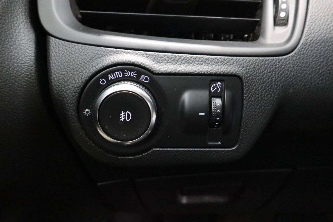 Used 2017 Buick Envision Preferred FWD image 18