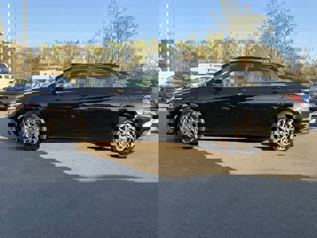 Used 2024 Hyundai Elantra SEL image 6