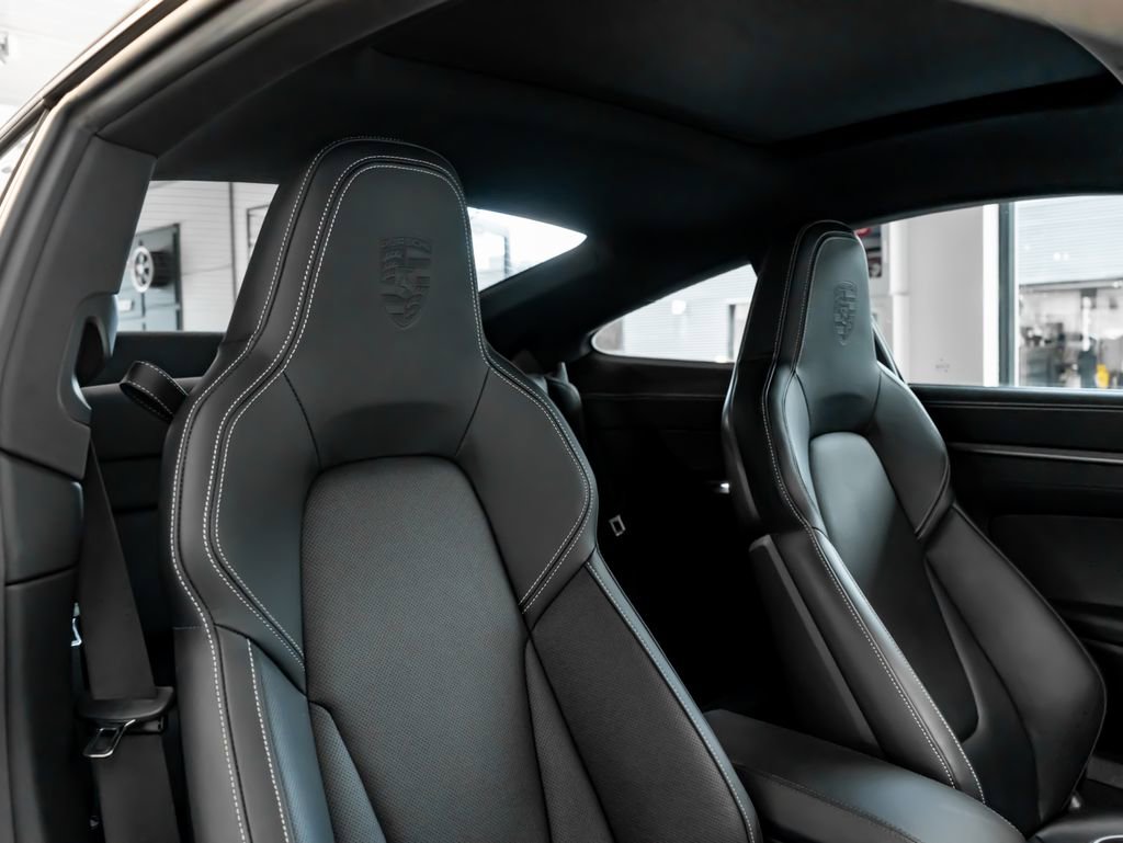 Certified 2024 Porsche 911 Carrera 4S AWD/4WD image 30