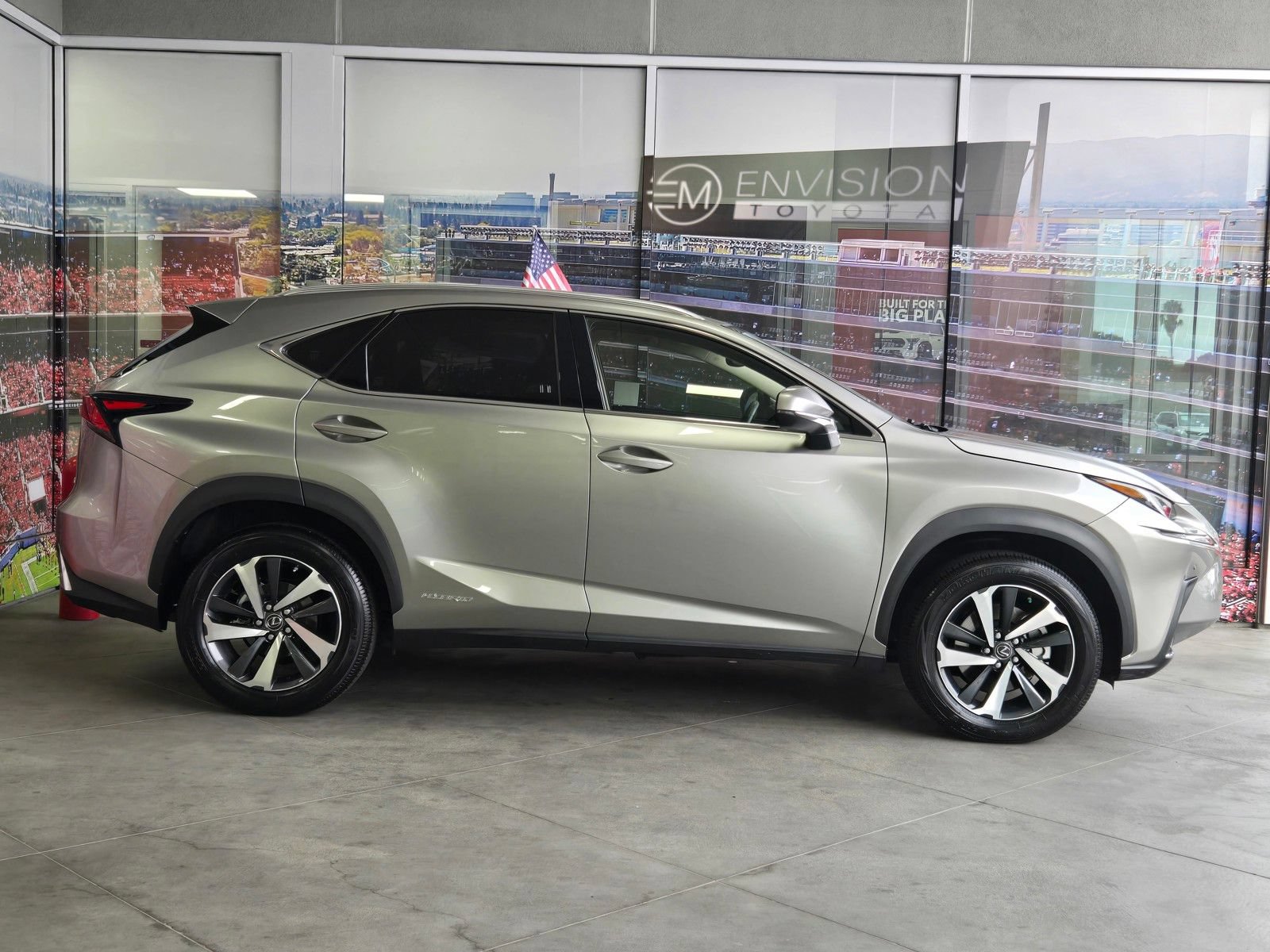 Used 2020 Lexus NX 300h AWD w/ Premium Package image 4