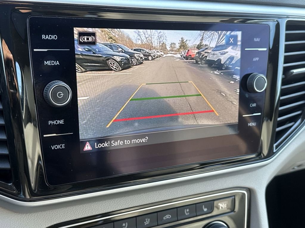 Used 2021 Volkswagen Atlas SEL Premium image 19