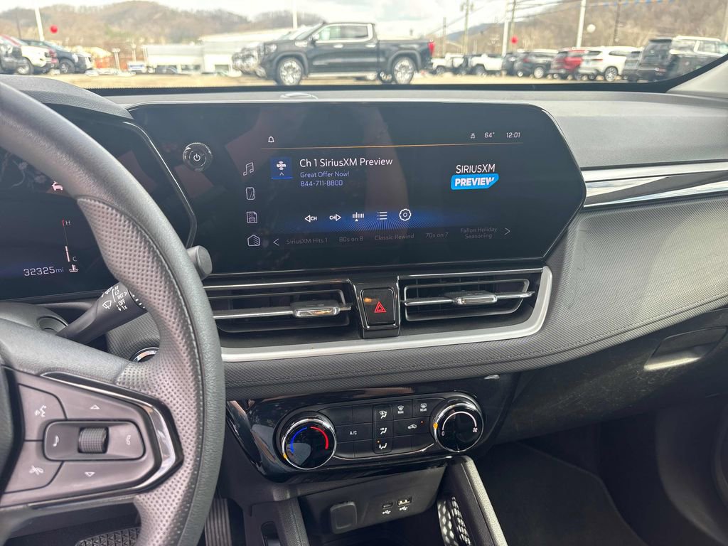 Used 2025 Chevrolet TrailBlazer LT image 15