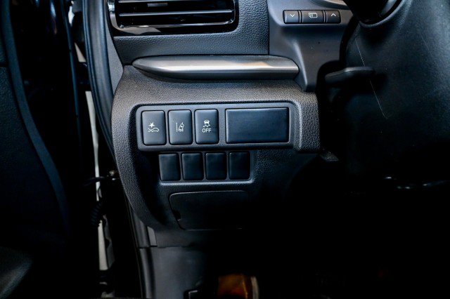 Used 2022 Mitsubishi Eclipse Cross SE image 42