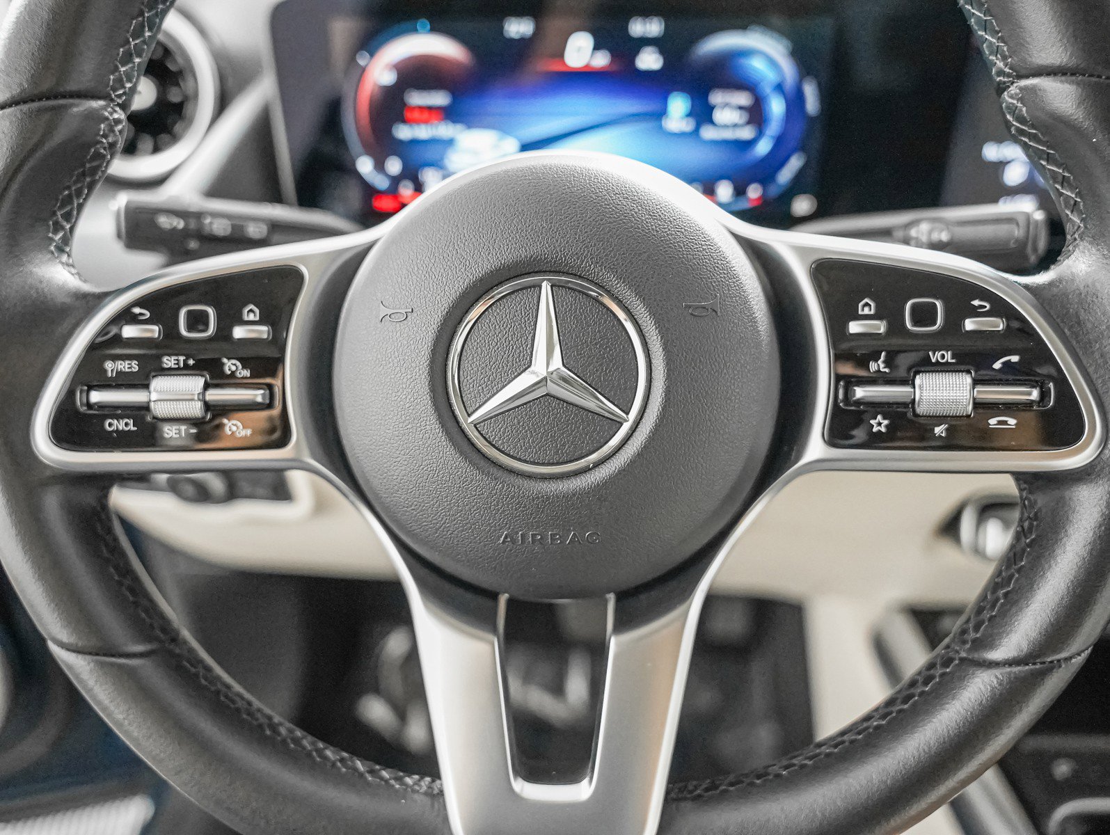 Certified 2023 Mercedes-Benz GLA 250 image 16