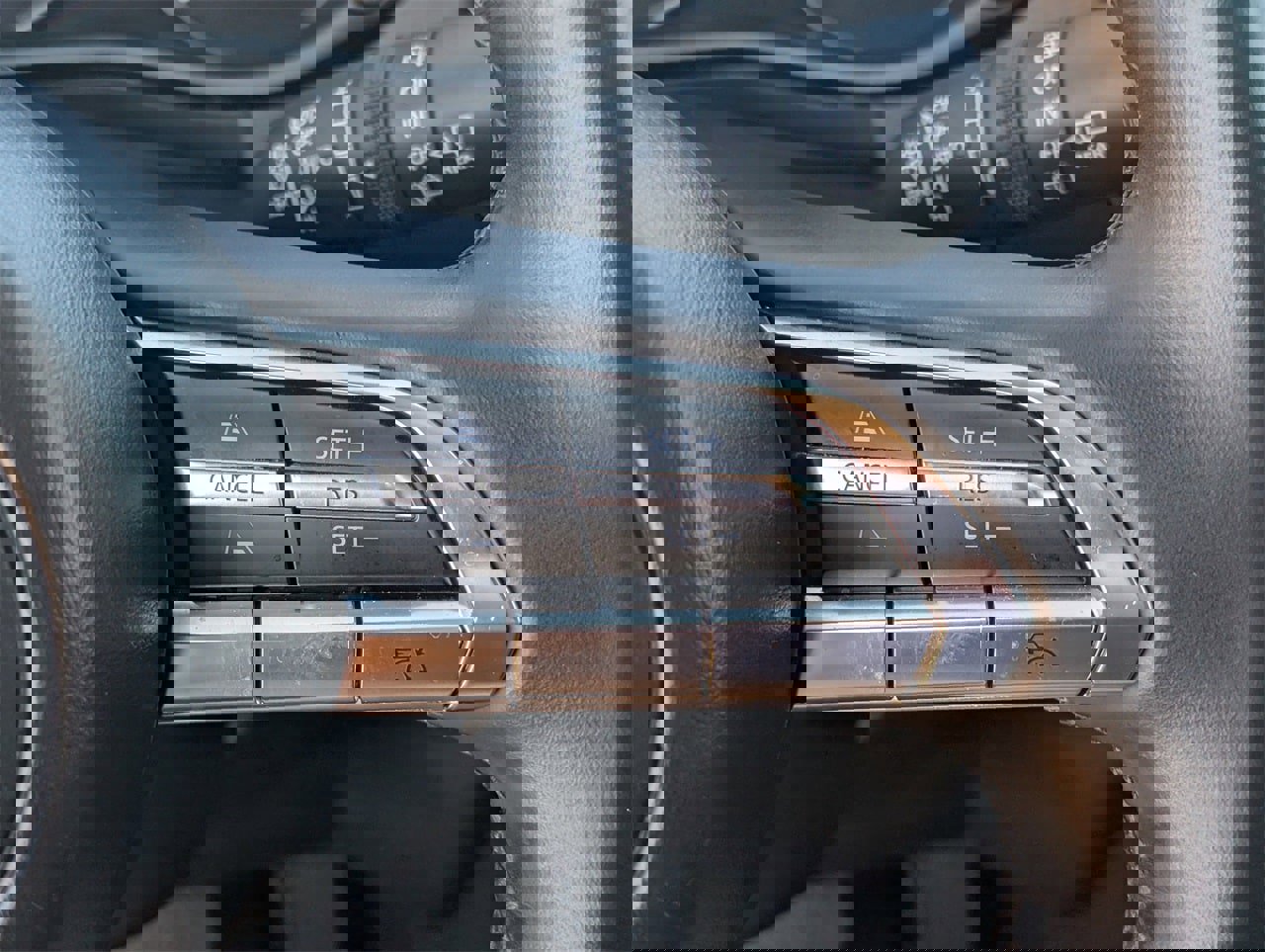 Used 2025 MAZDA CX-50 AWD 2.5 Hybrid w/ Premium Pkg image 22