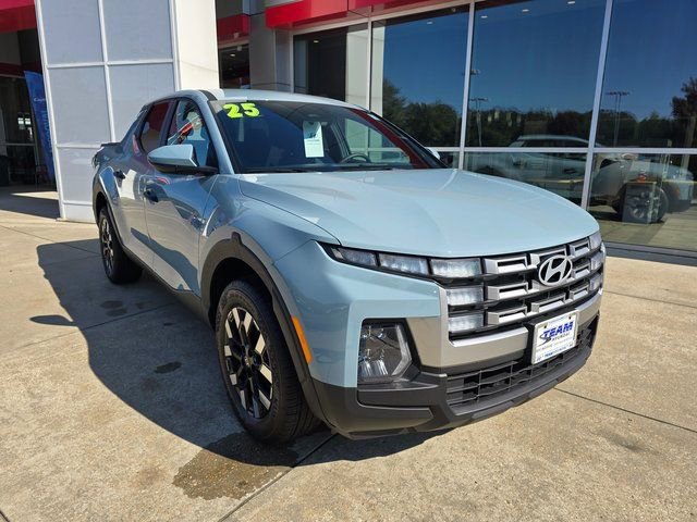 Certified 2025 Hyundai Santa Cruz SE