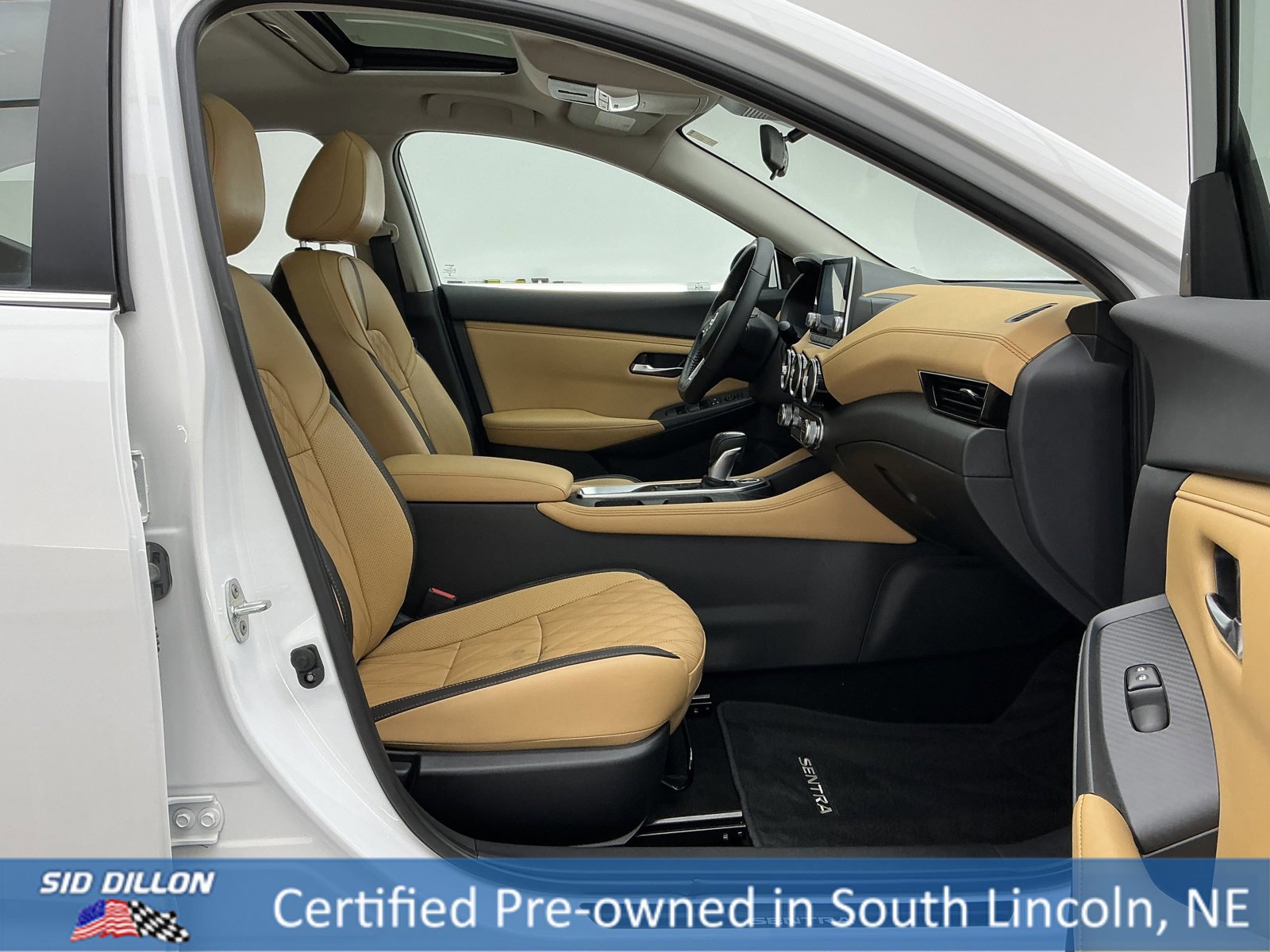 Used 2022 Nissan Sentra SV w/ SV Premium Package image 25