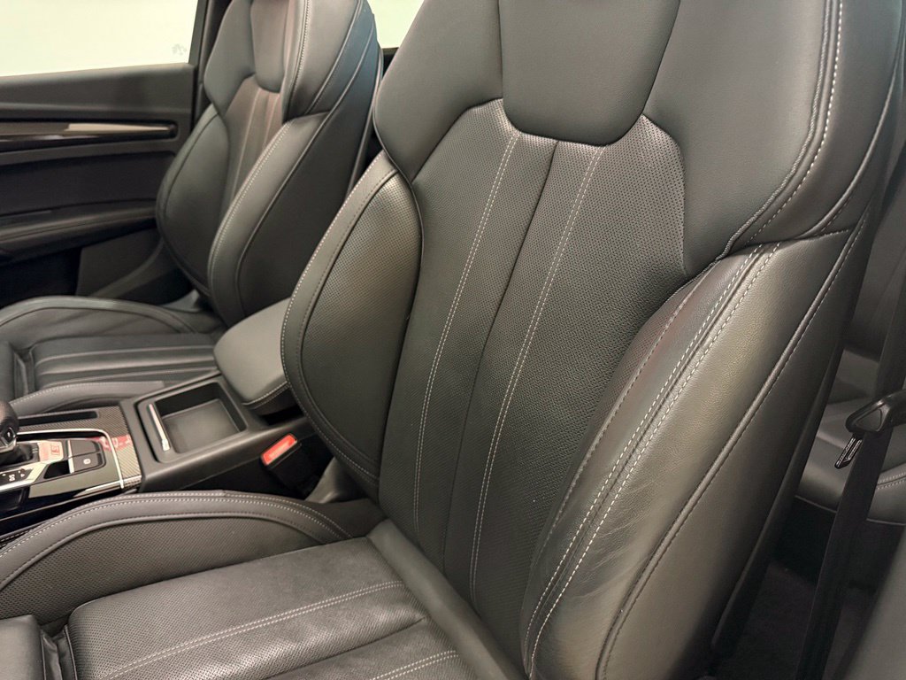 Used 2022 Audi SQ5 Premium Plus w/ Premium Plus Package AWD/4WD image 12