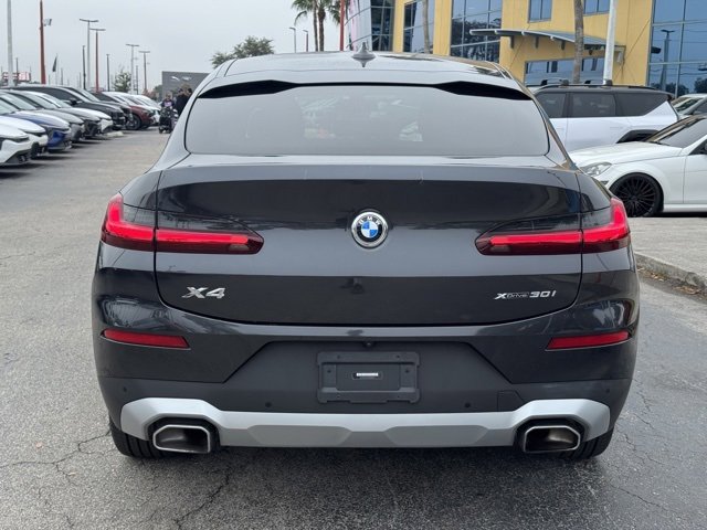 Used 2023 BMW X4 xDrive30i image 4