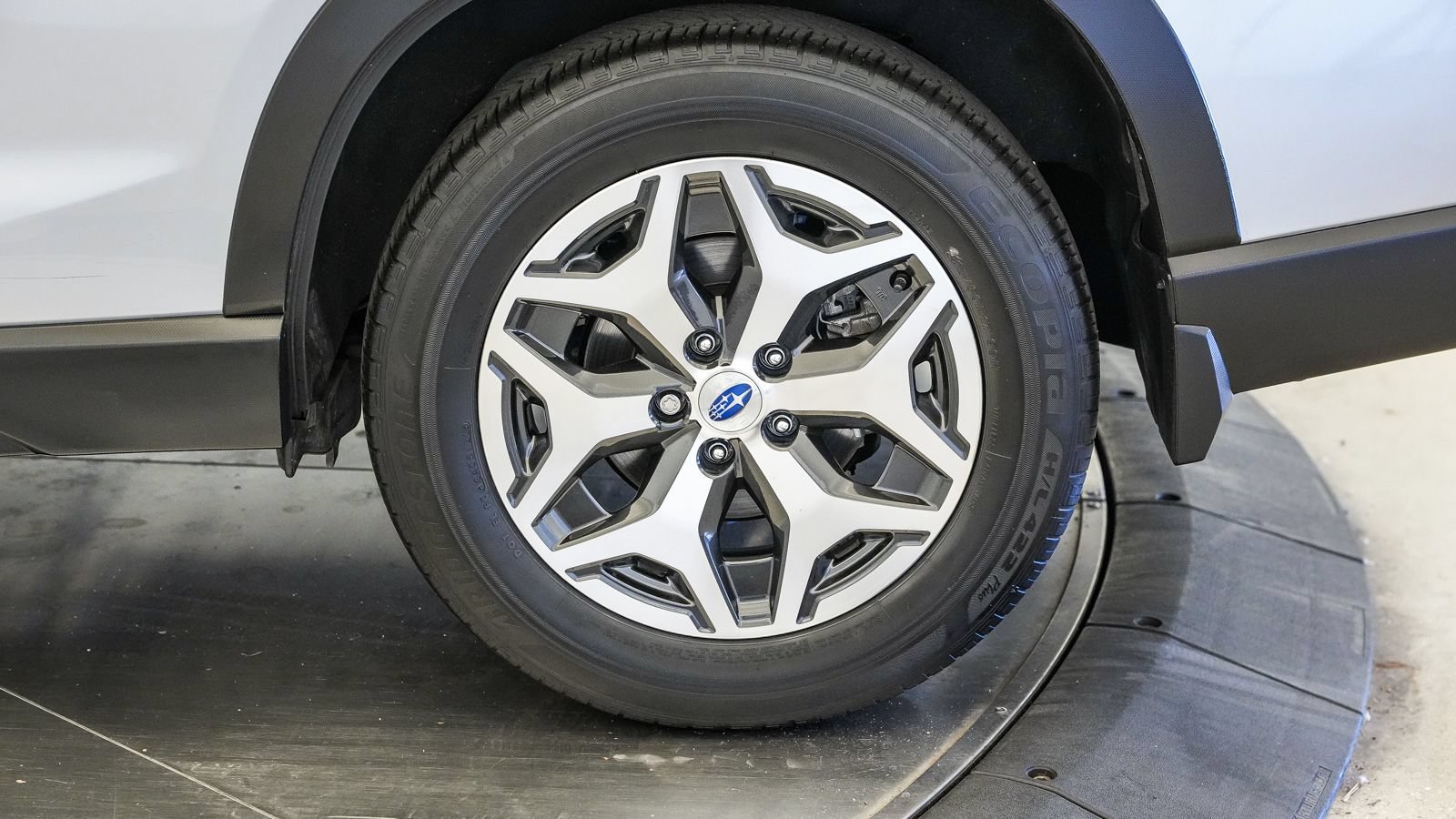 Used 2024 Subaru Forester Premium AWD/4WD image 11