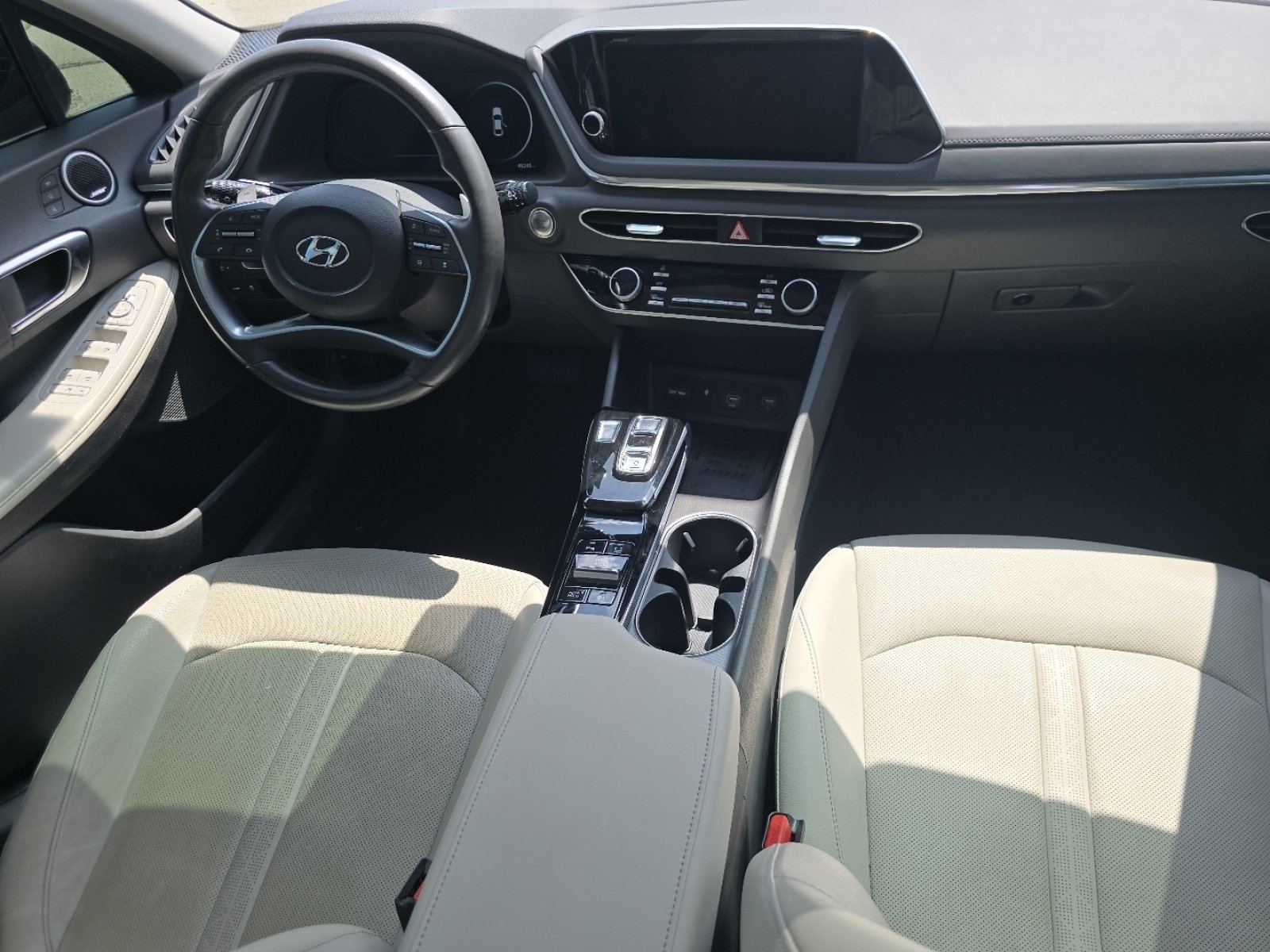 Used 2023 Hyundai Sonata Limited FWD image 23
