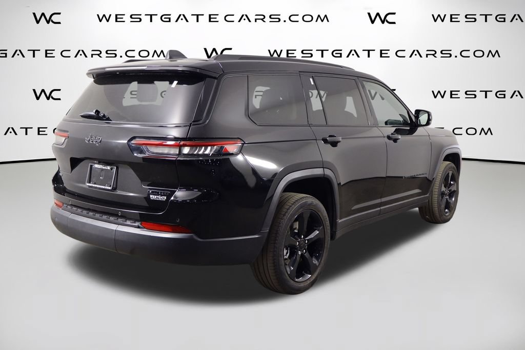 Used 2022 Jeep Grand Cherokee L Limited w/ Black Appearance Package RWD image 43