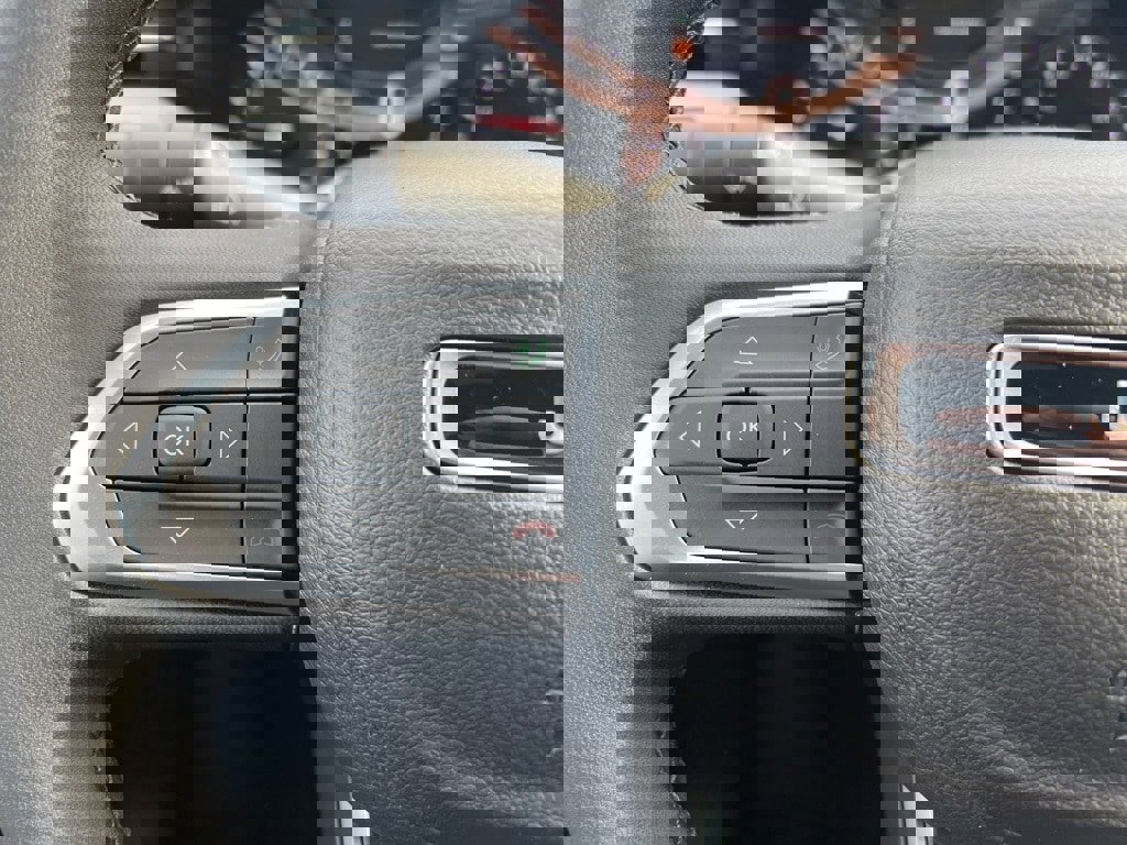 New 2026 Jeep Compass Limited image 24