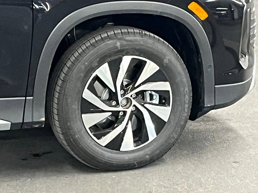 New 2026 Volkswagen Tiguan S FWD image 39