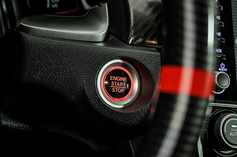 Used 2019 Honda Civic Type R image 22