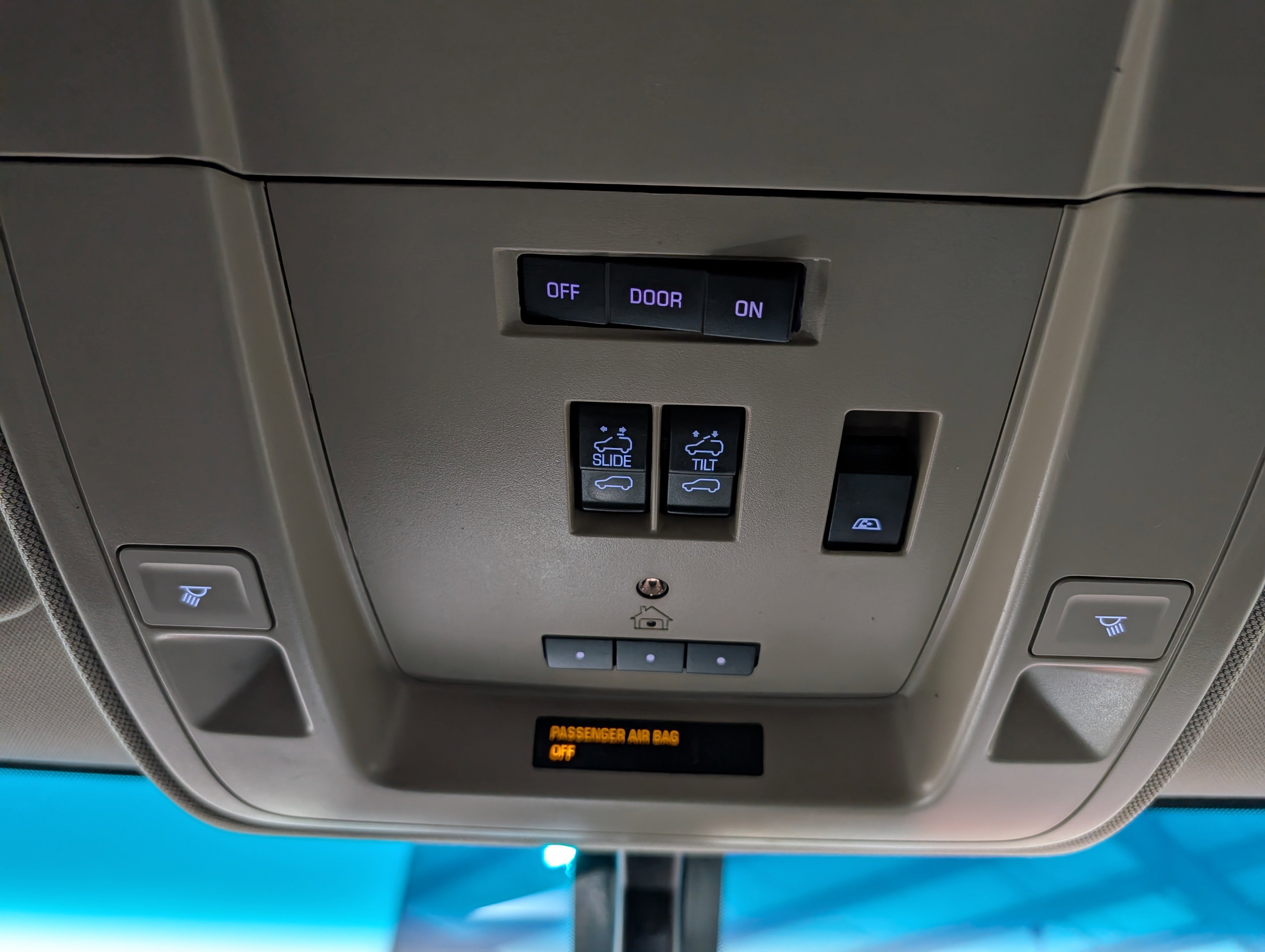 Used 2017 Chevrolet Silverado 1500 LTZ w/ Sport Package image 26