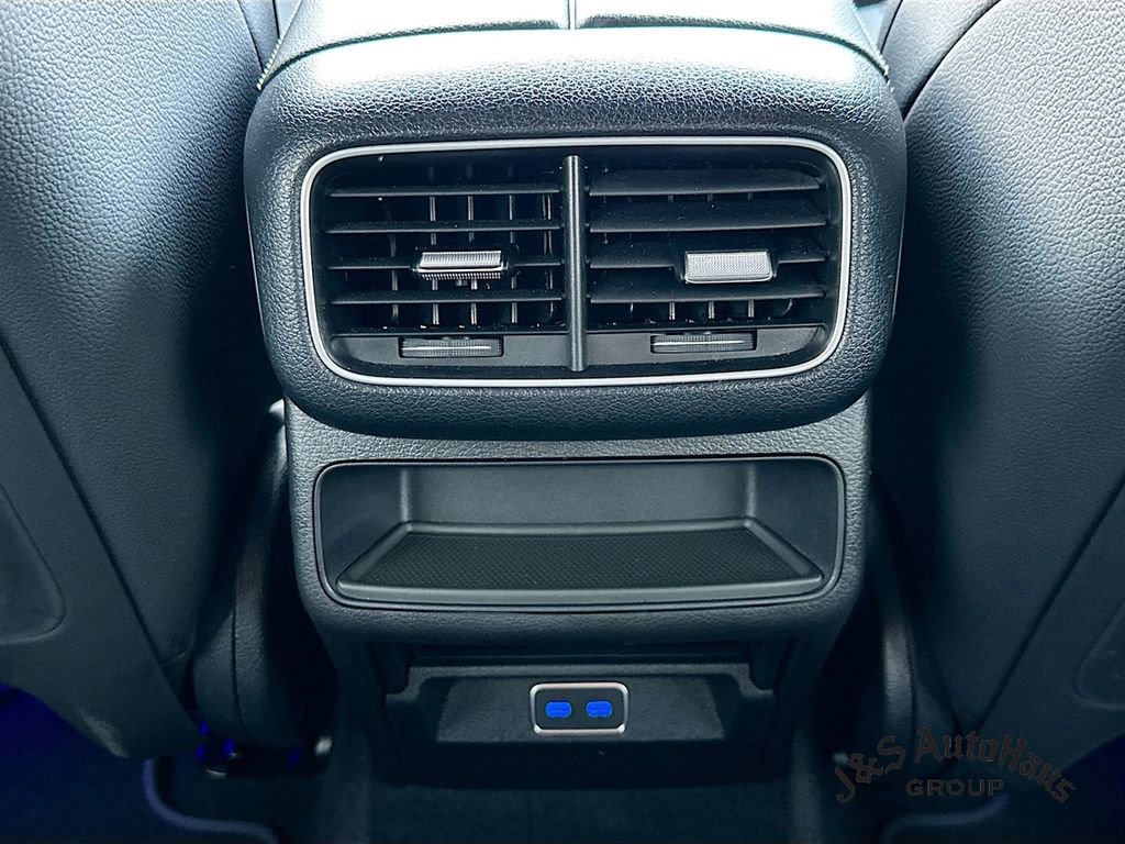 Used 2025 Mercedes-Benz GLE 450e 4MATIC image 31