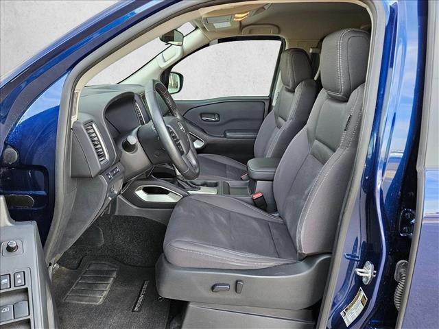 Used 2022 Nissan Frontier SV image 15