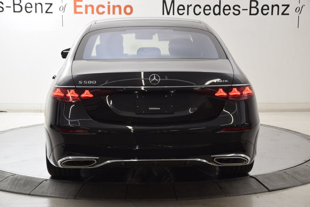 New 2027 Mercedes-Benz S 580 4MATIC Sedan image 5