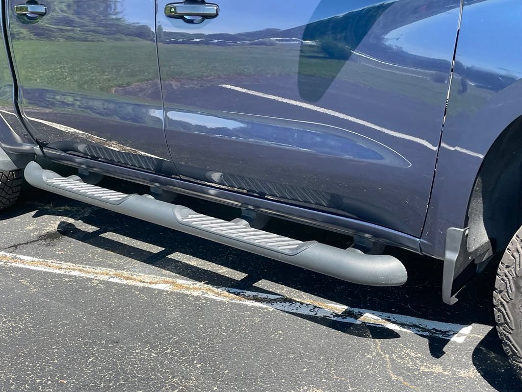 Certified 2023 Chevrolet Silverado 1500 LT Trail Boss w/ LPO, Dark Essentials Package AWD/4WD image 10