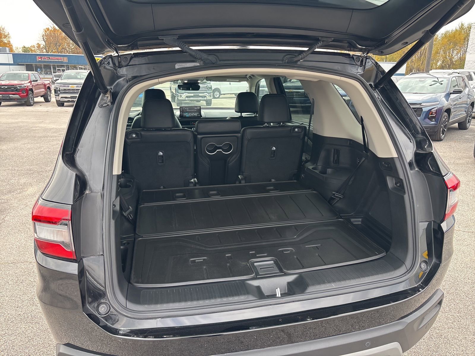 Used 2024 Honda Pilot EX-L image 9