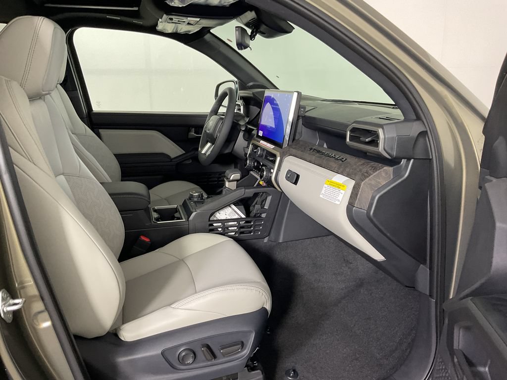 New 2026 Toyota Tacoma Limited AWD/4WD image 24