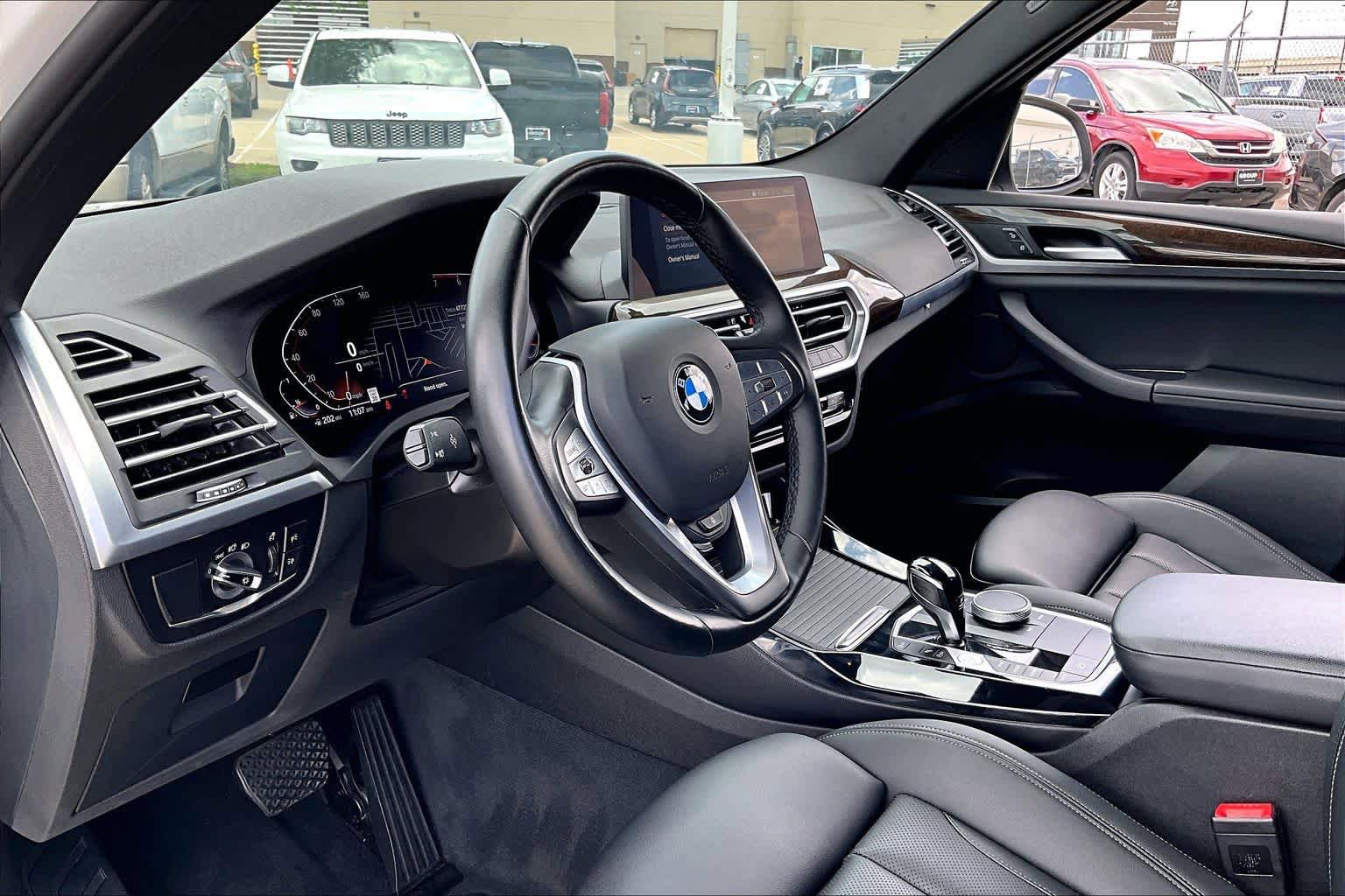 Used 2024 BMW X3 sDrive30i RWD image 16