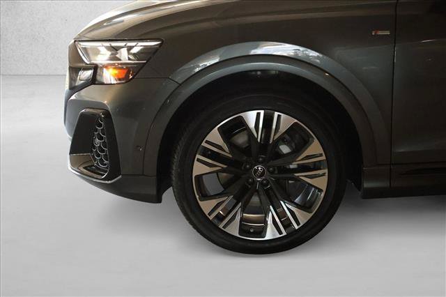 New 2026 Audi Q8 Premium Plus AWD/4WD image 10