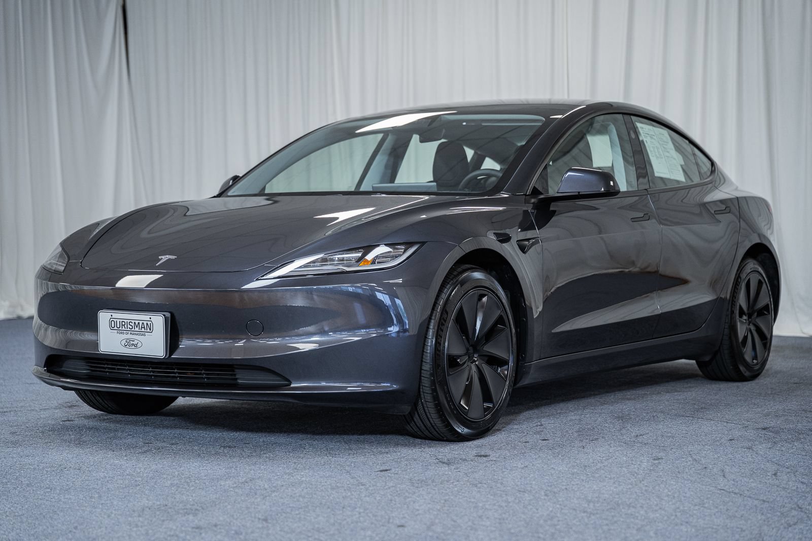 Used 2025 Tesla Model 3 Long Range RWD image 3