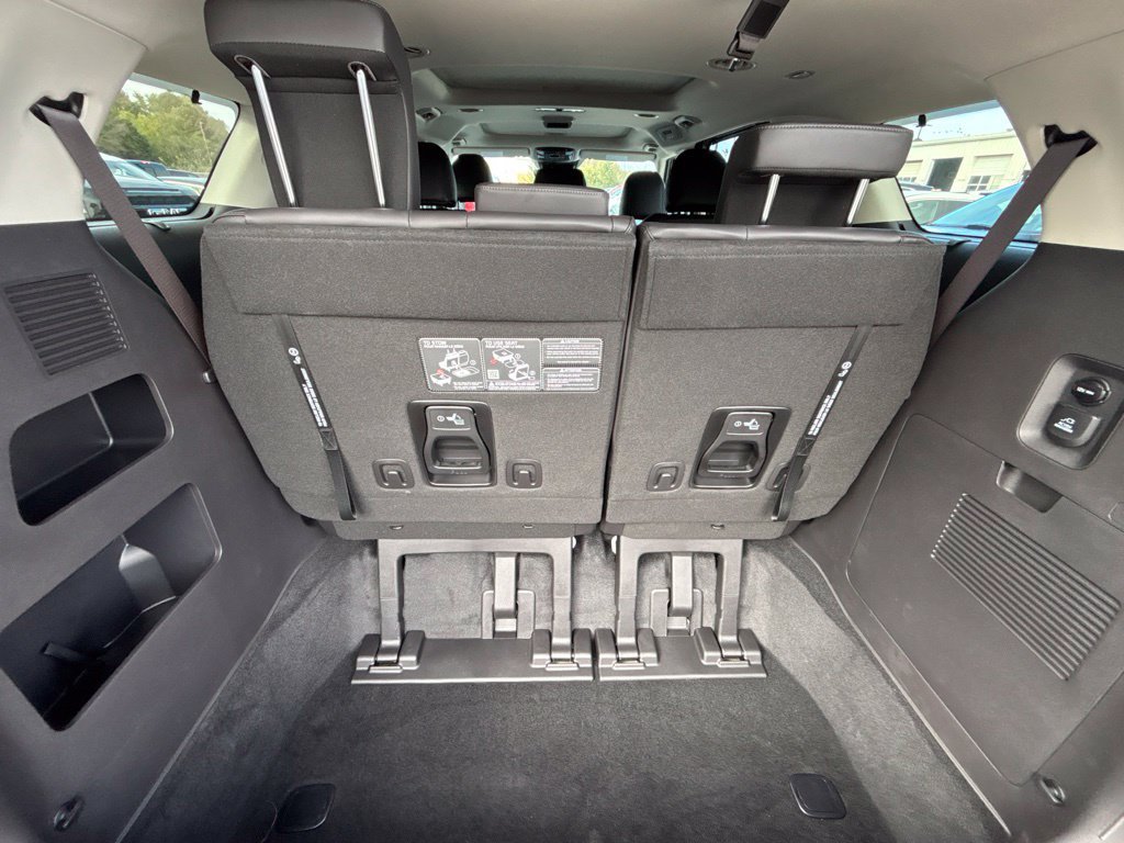 Certified 2026 Kia Carnival SX FWD image 21