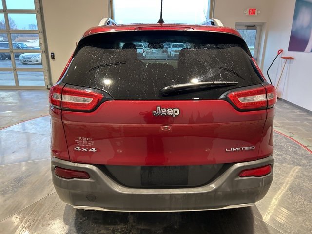 Used 2017 Jeep Cherokee Limited image 6