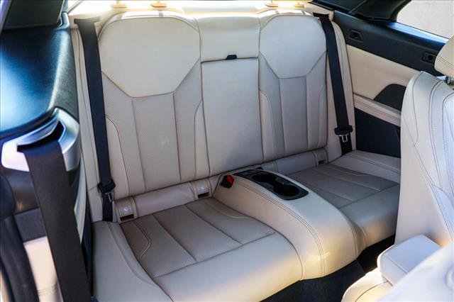 Used 2023 BMW 430i Convertible w/ Convenience Package image 23
