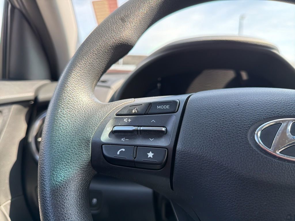 Certified 2023 Hyundai Kona SE image 31