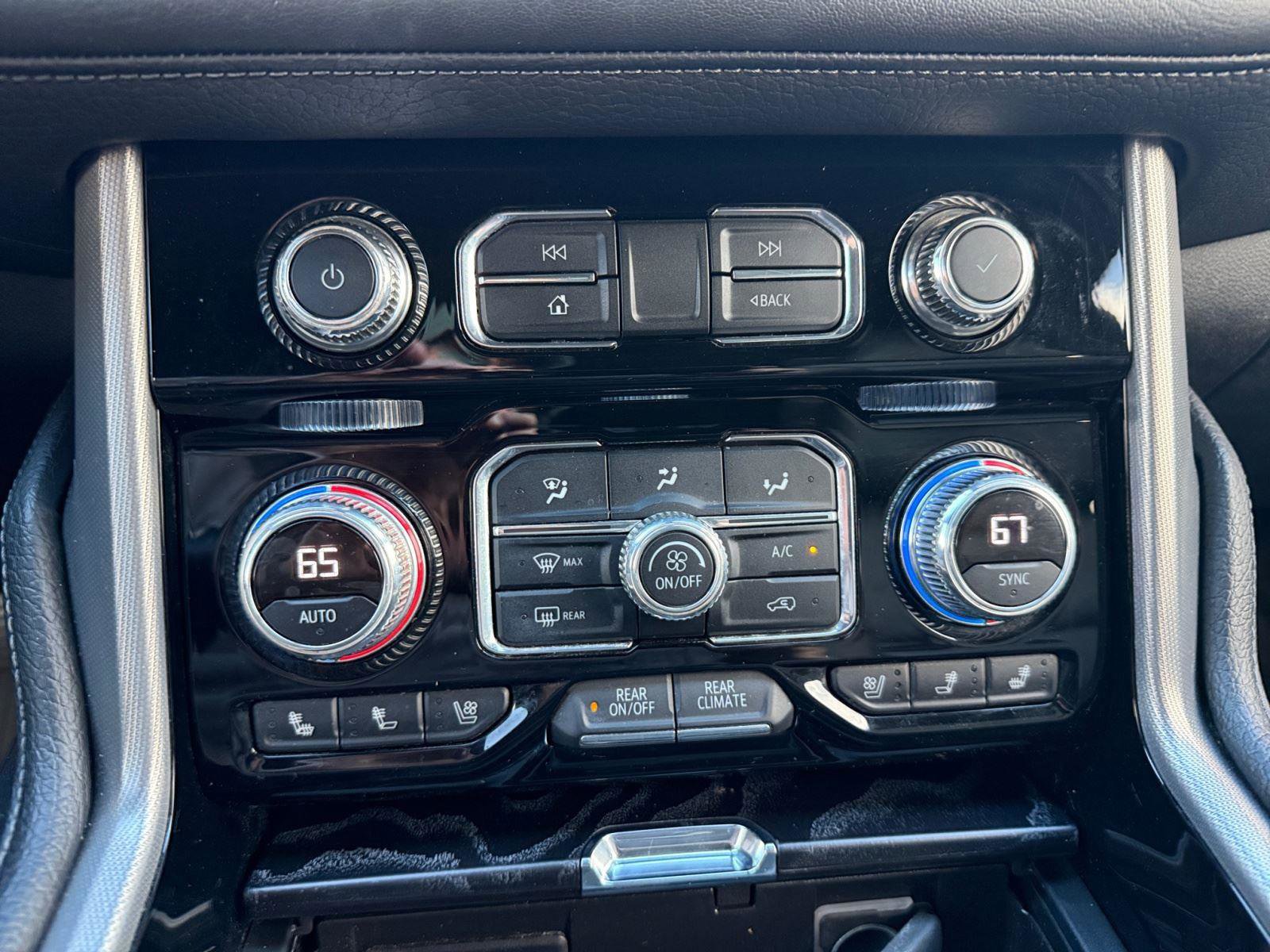 Used 2021 GMC Yukon Denali w/ Denali Premium Package image 26