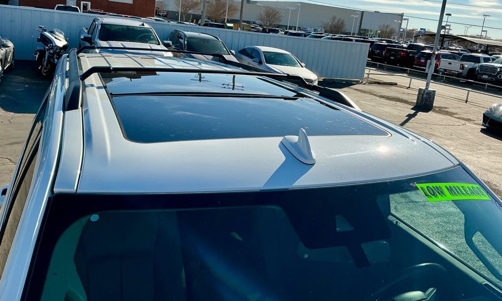 Used 2021 Ford Expedition Max XLT image 12