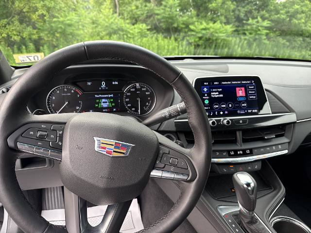 Used 2025 Cadillac CT4 Luxury w/ Cold Weather Package AWD/4WD image 8