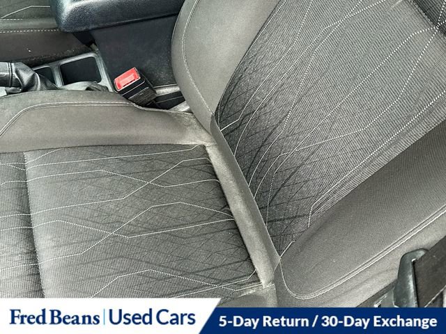 Used 2019 Ford EcoSport SE w/ SE Convenience Package image 21