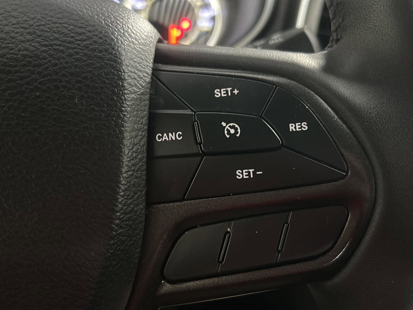 Used 2022 Jeep Cherokee Trailhawk w/ Sun, Sound & Nav Group AWD/4WD image 19