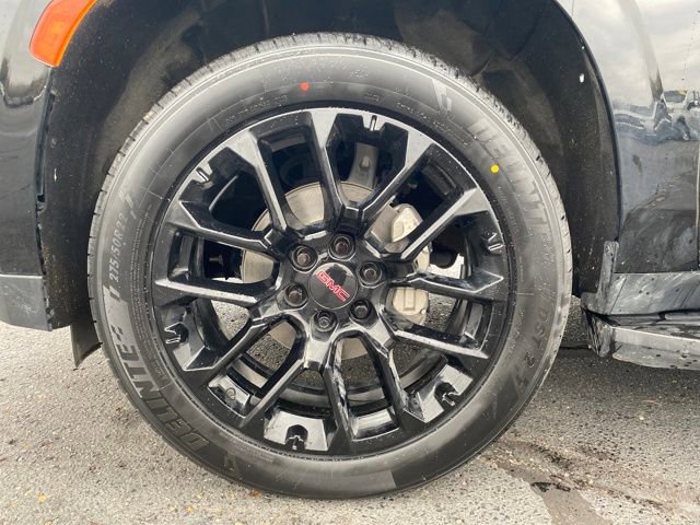 Certified 2024 GMC Yukon SLT w/ SLT Luxury Package image 20