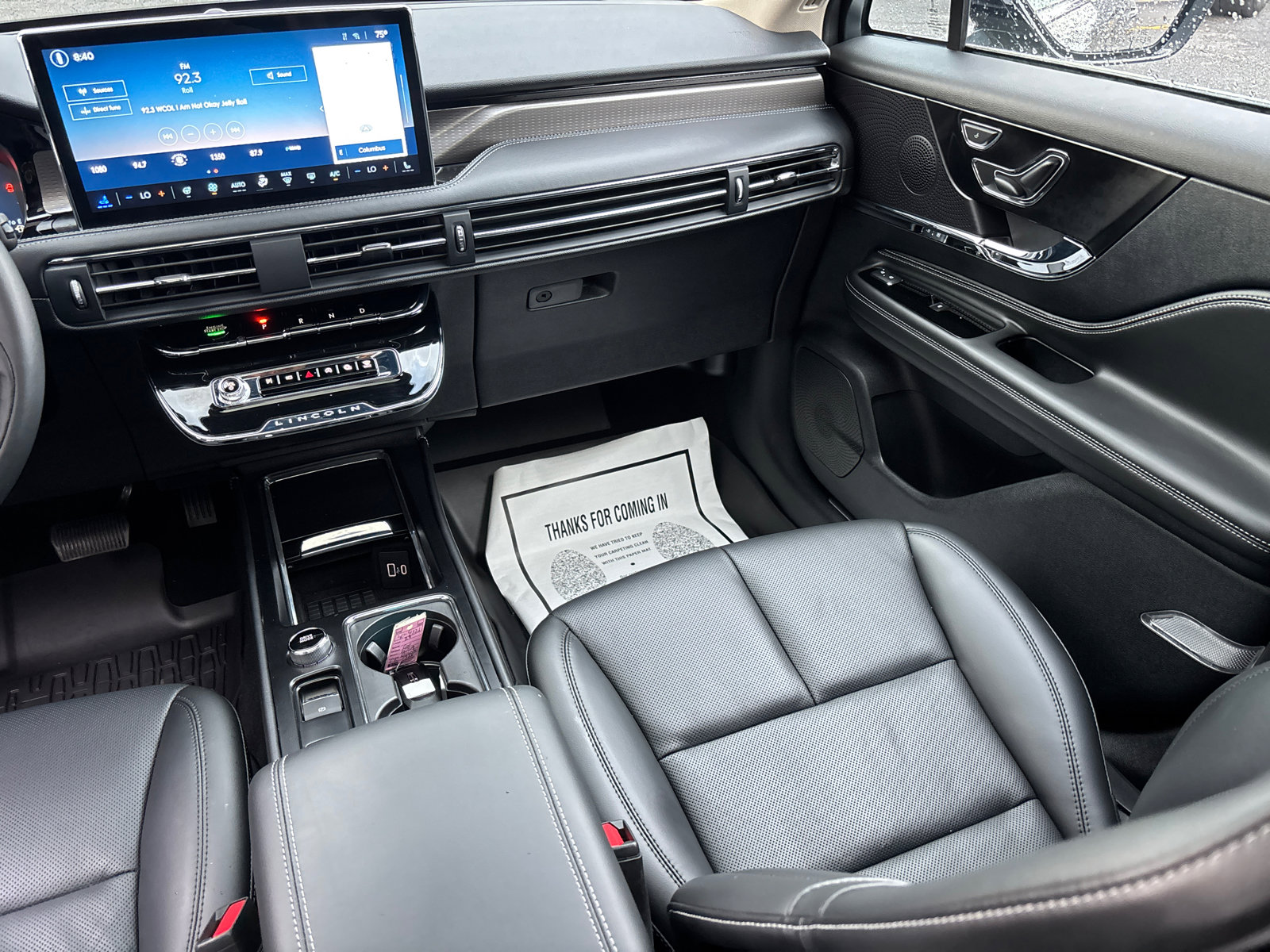 New 2025 Lincoln Corsair Reserve image 32