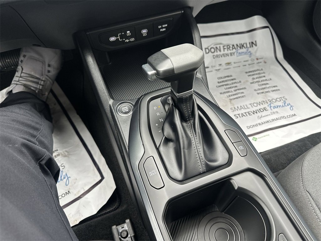 Used 2025 Kia K4 LXS image 25