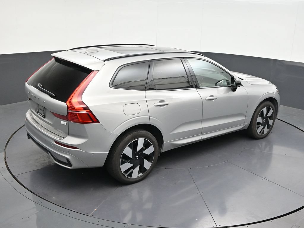 Used 2024 Volvo XC60 T8 Ultimate w/ Protection Package Premier AWD/4WD image 19