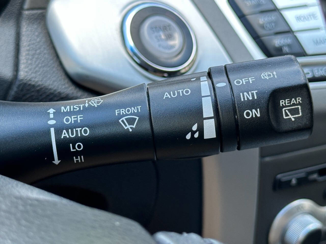 Used 2014 Nissan Murano SL w/ Navigation Package AWD/4WD image 40