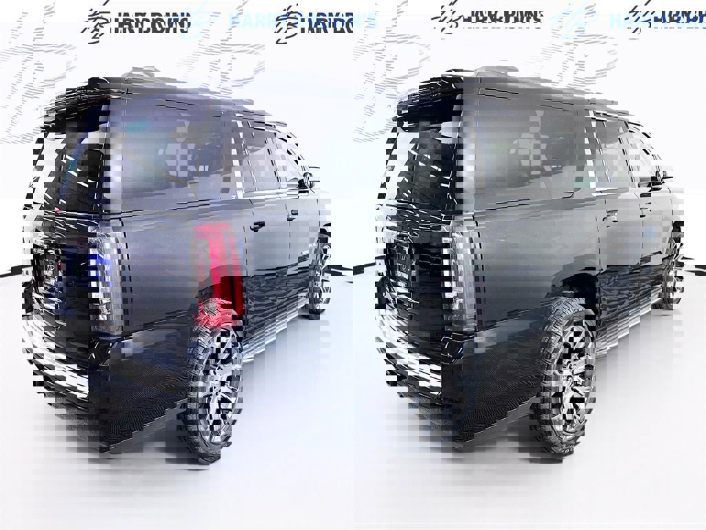 Used 2015 GMC Yukon XL SLT w/ Open Road Package image 35