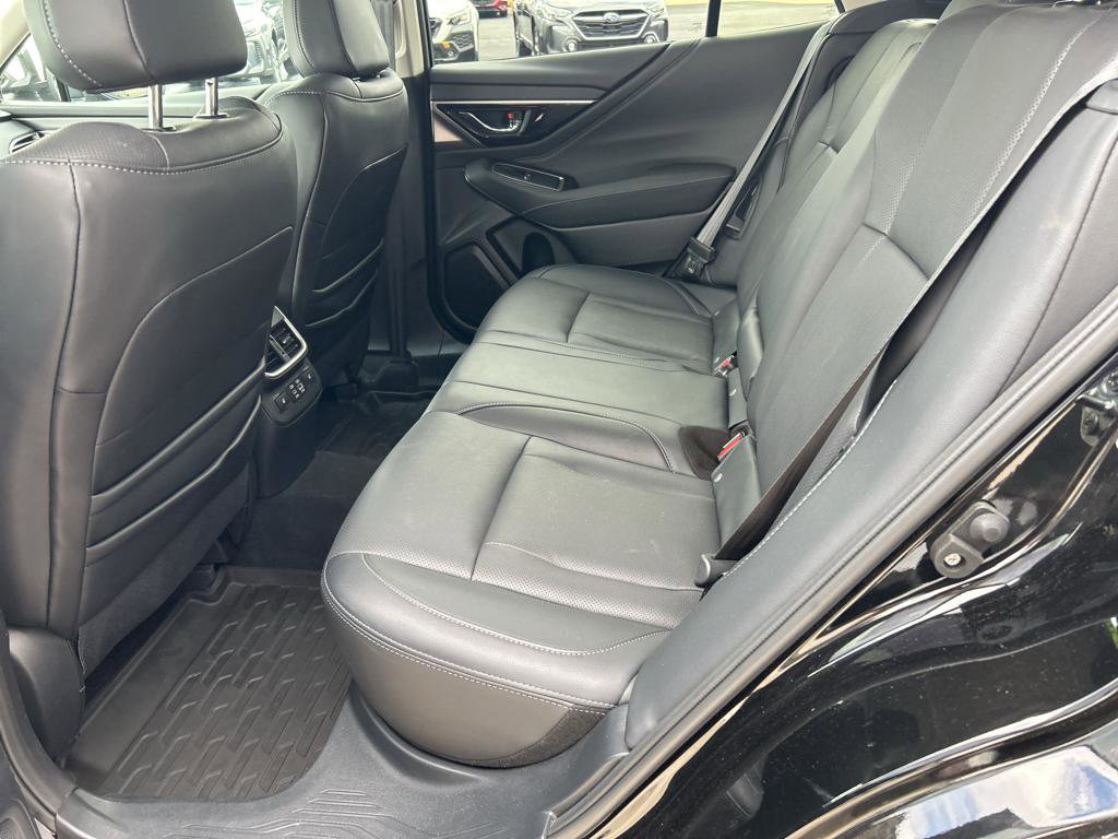 Used 2024 Subaru Outback Limited image 11