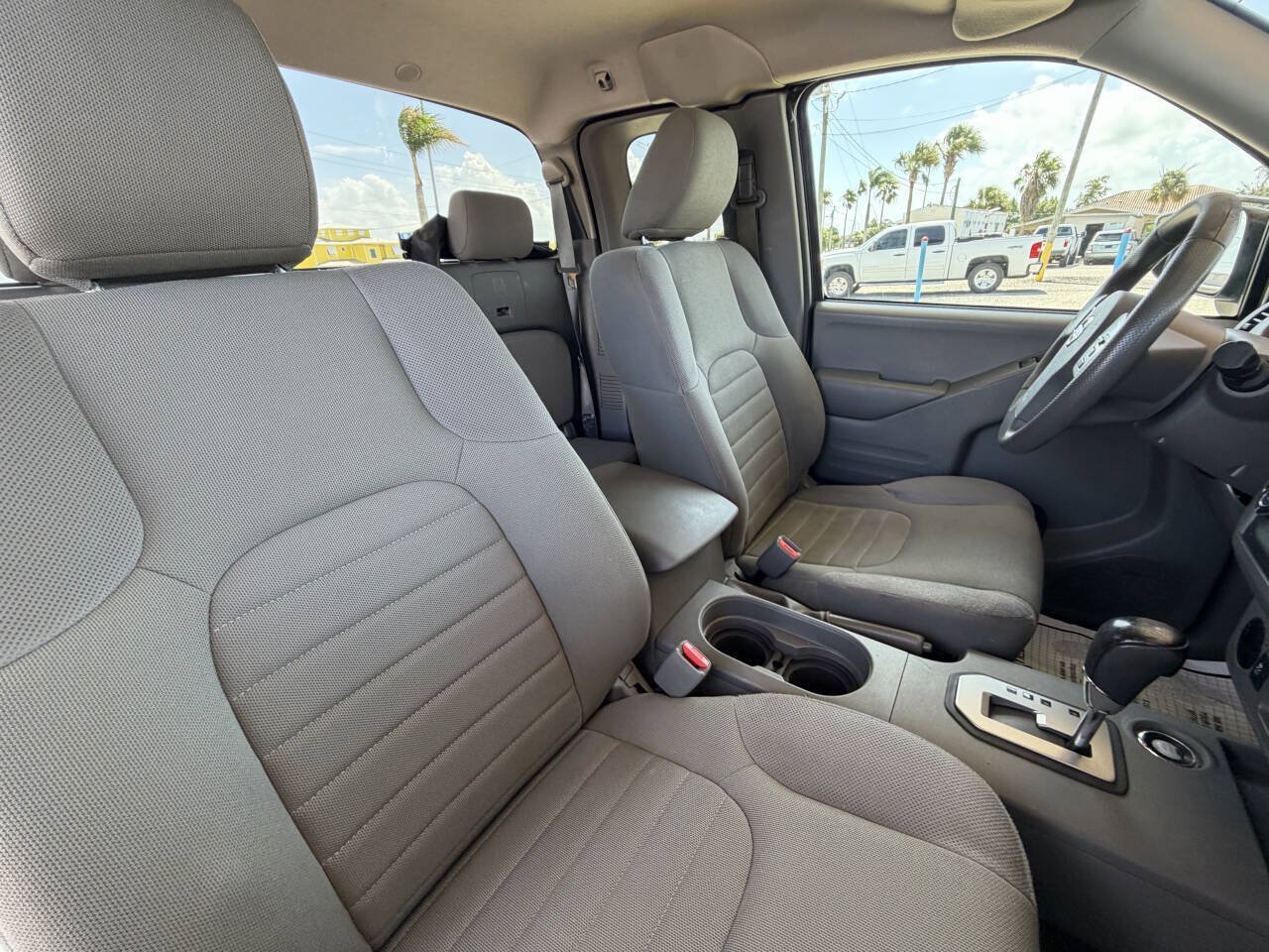 Used 2021 Nissan Frontier S RWD image 19