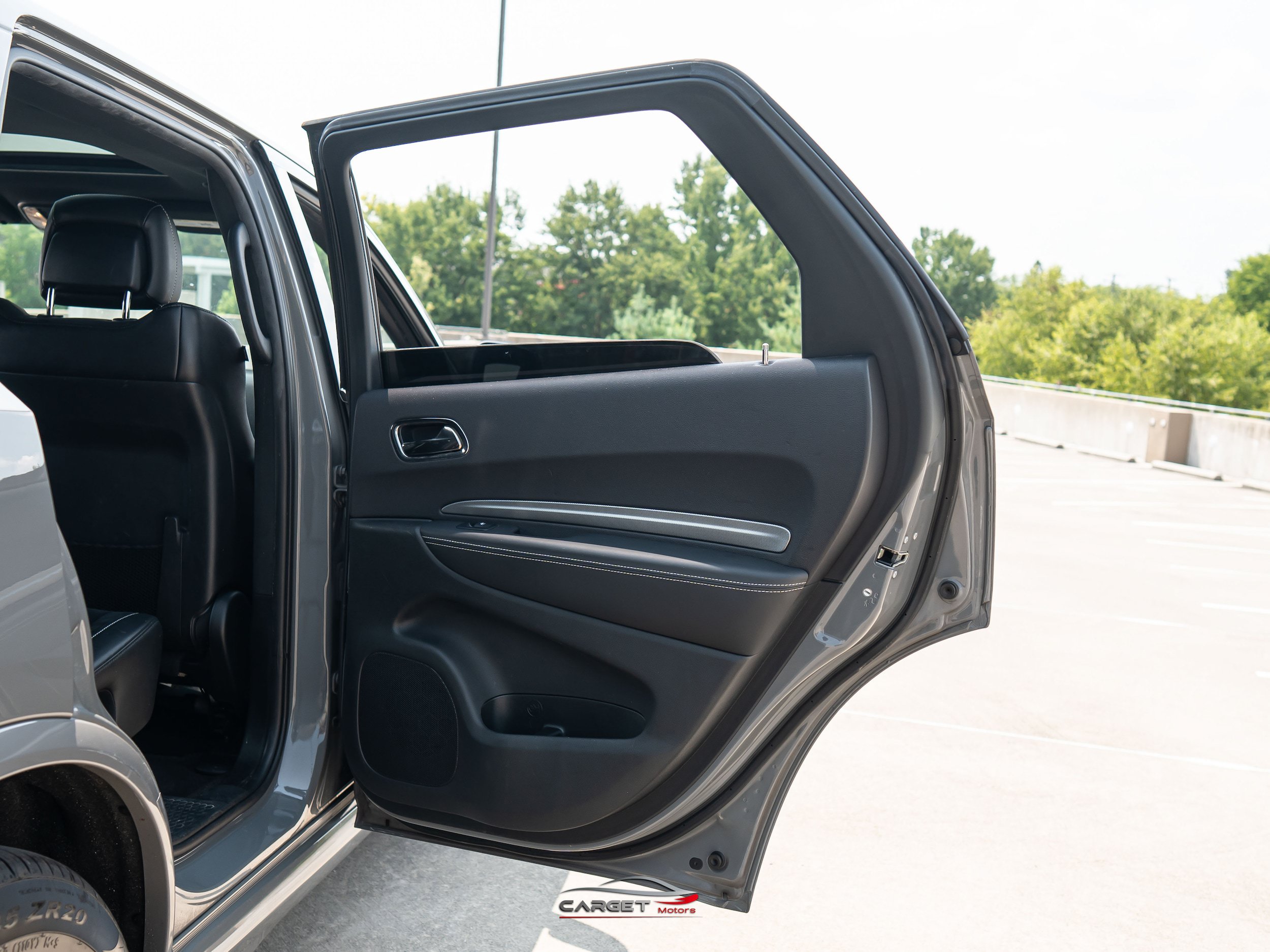 Used 2019 Dodge Durango SRT AWD/4WD image 45