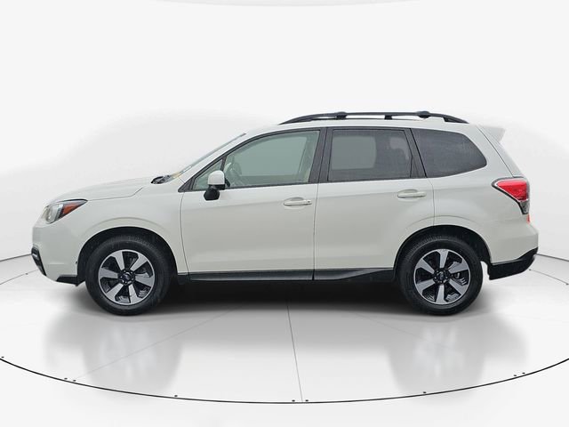Used 2018 Subaru Forester 2.5i Premium AWD/4WD image 6